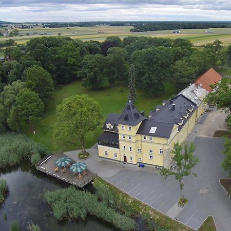 Palac Lucja Bb Zakrzów Kültér fotó